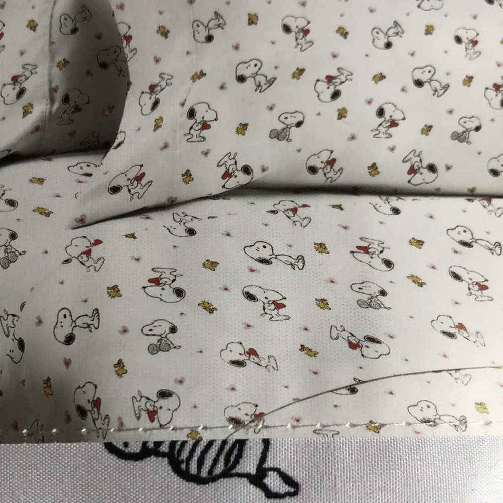 Peanuts SNOOPY Valentine’s Hearts Love Sheet Set - QUEEN